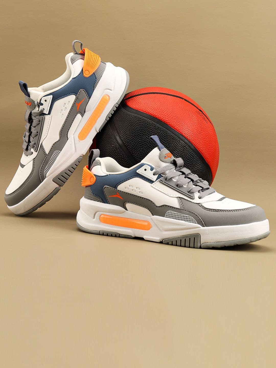 JQR Men SIGNATURE Color Blocked Sneaker - view 1