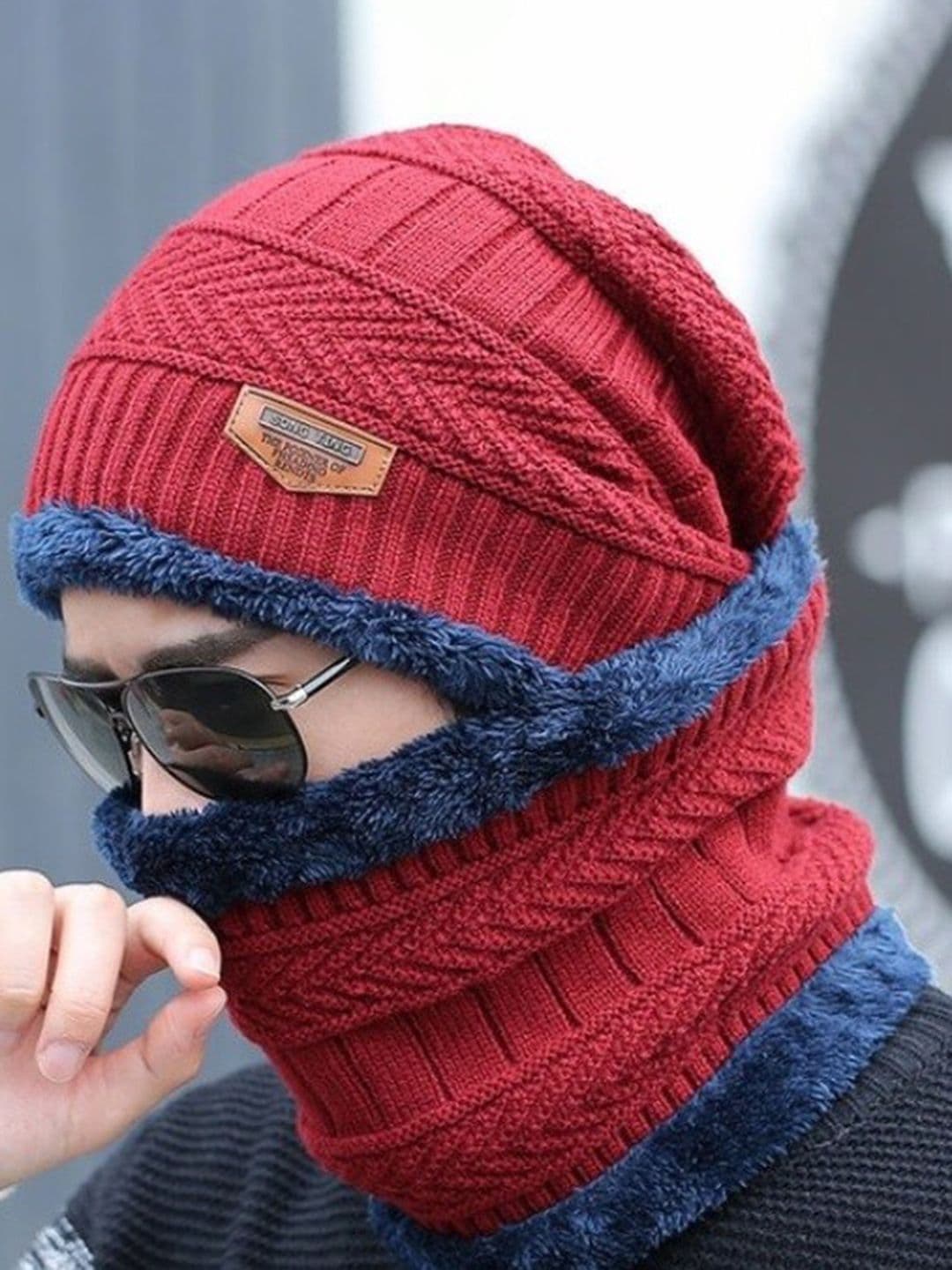 Alexvyan Men Self Design Woollen Beanie With Scarf - view 1