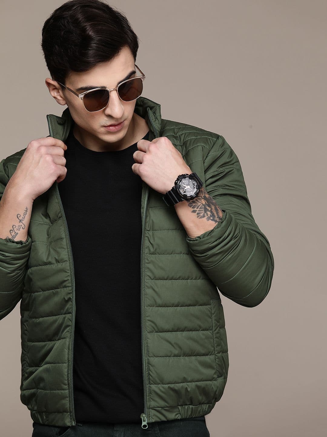 Roadster Men Lightweight Running Sporty Jacket - view 1