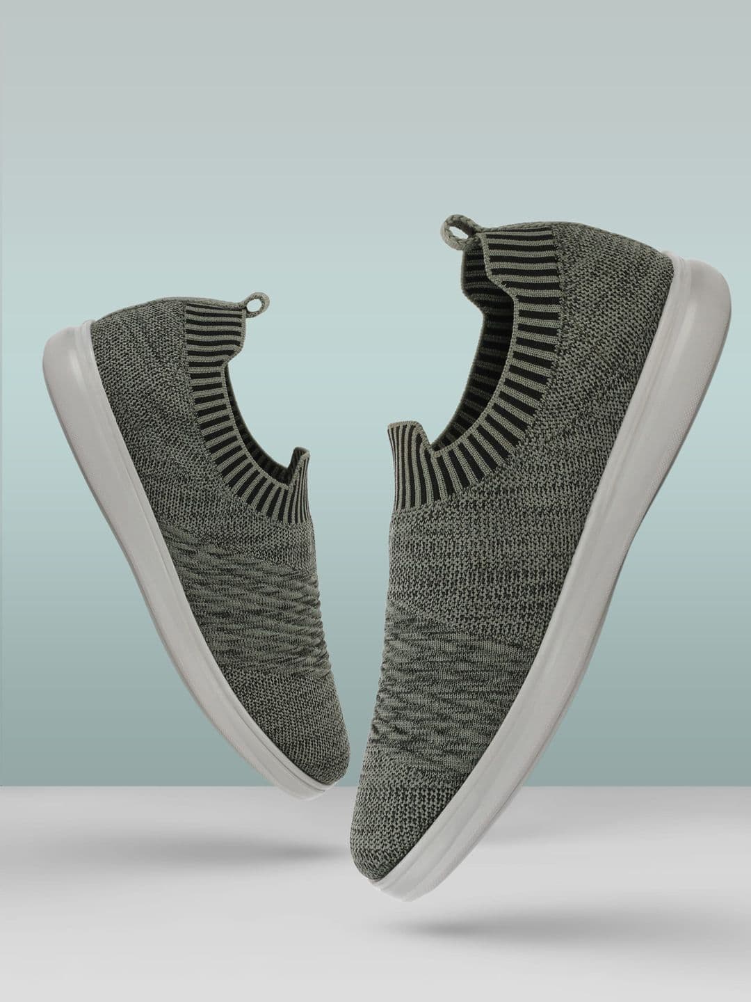 Aqualite Men Mesh Revitalizing Bounce Featherweight Walking Shoes - view 1