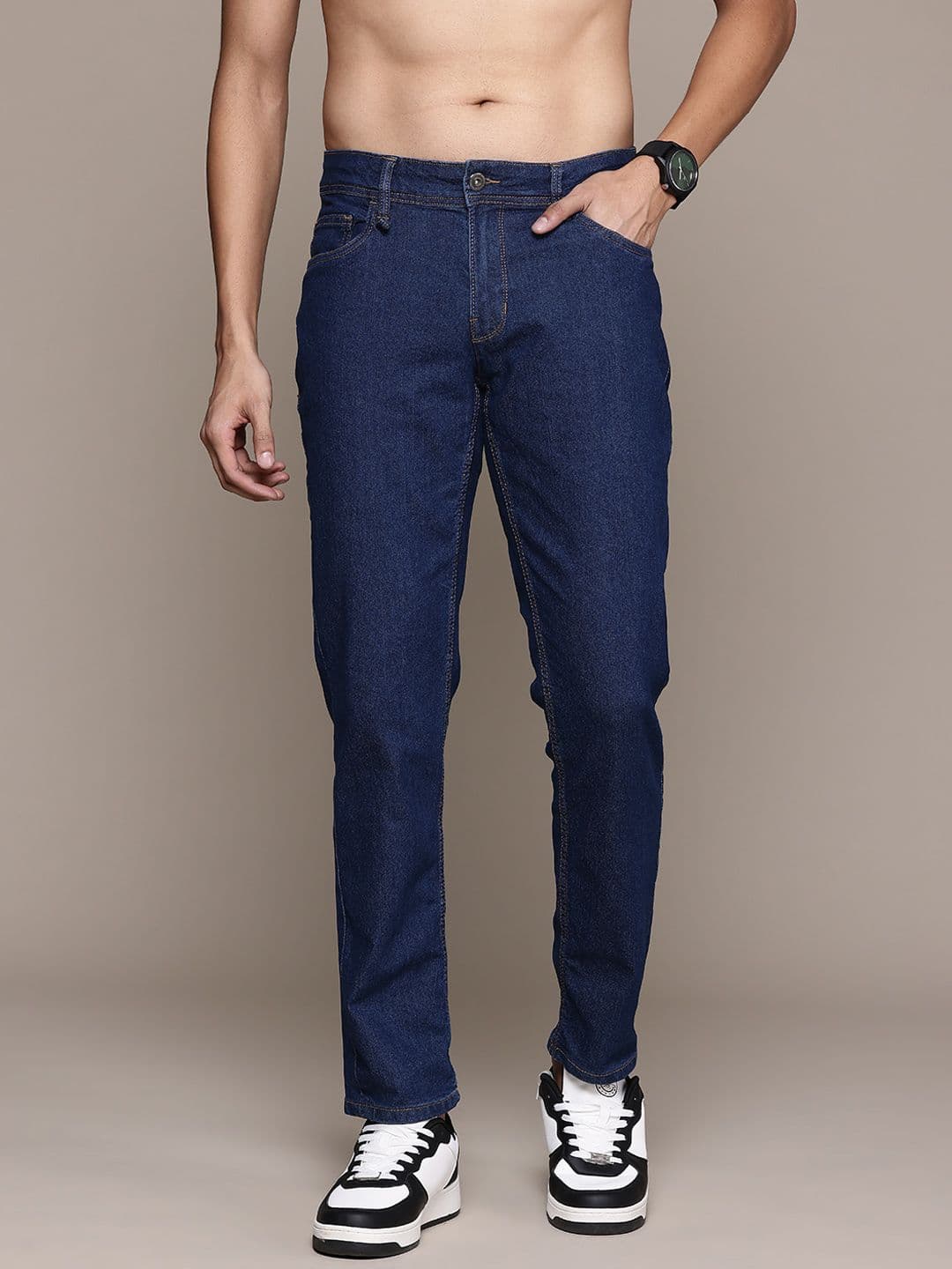 The Roadster Lifestyle Co. Men Slim Fit Stretchable Jeans