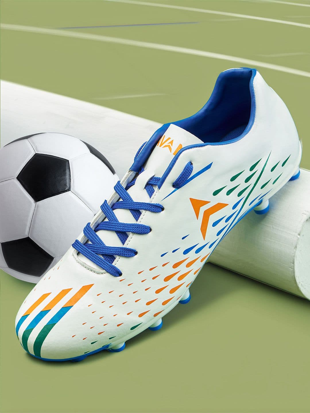 Avant Men Free Kick Football Shoes - view 1