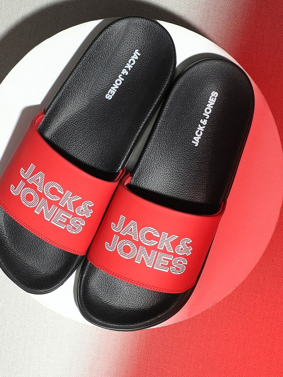 Jack & Jones Men Printed Sliders - view 1
