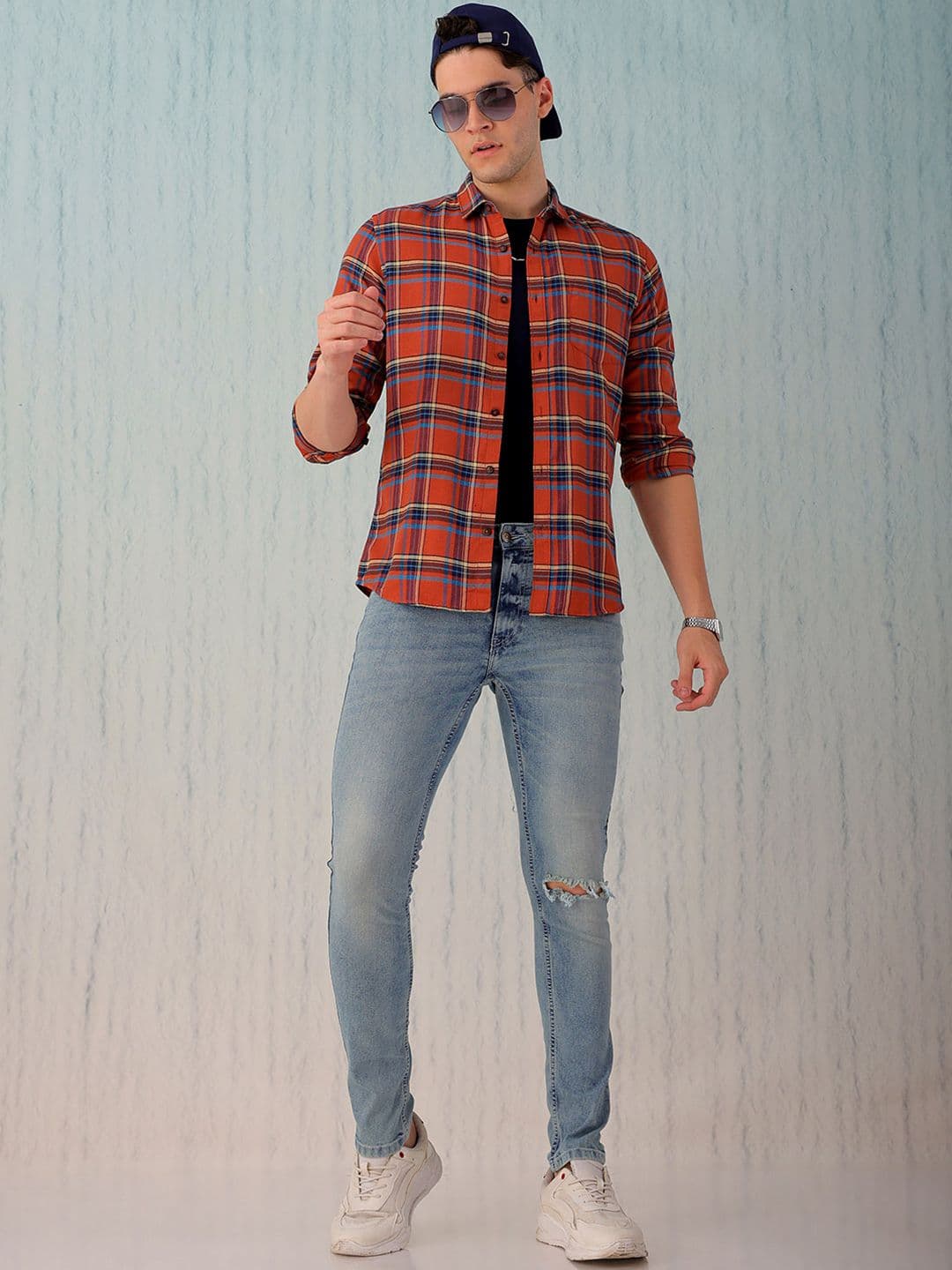 Hardsoda by The Indian Garage Co Men Slim Fit Heavy Fade Clean Look Stretchable Jeans - view 1