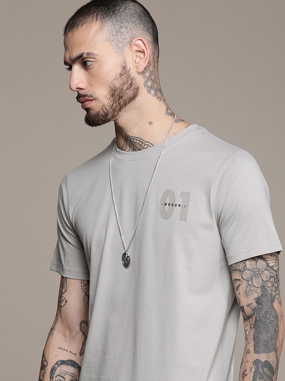WROGN Men Brand Logo & Numeric Placement Print Knitted Slim Fit T-shirt