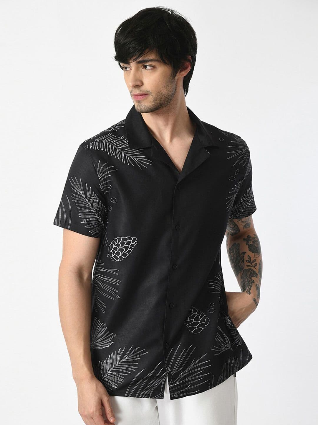 KISSOSS Classic Graphic Printed Oversized Casual Shirt - view 1