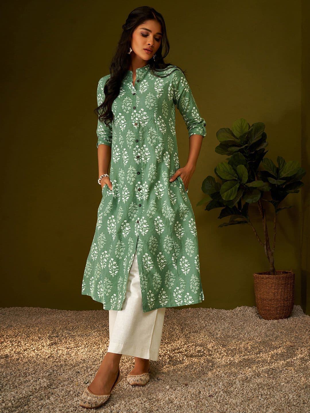 DRESOUL Printed Pure Cotton A-Line Kurta - view 1
