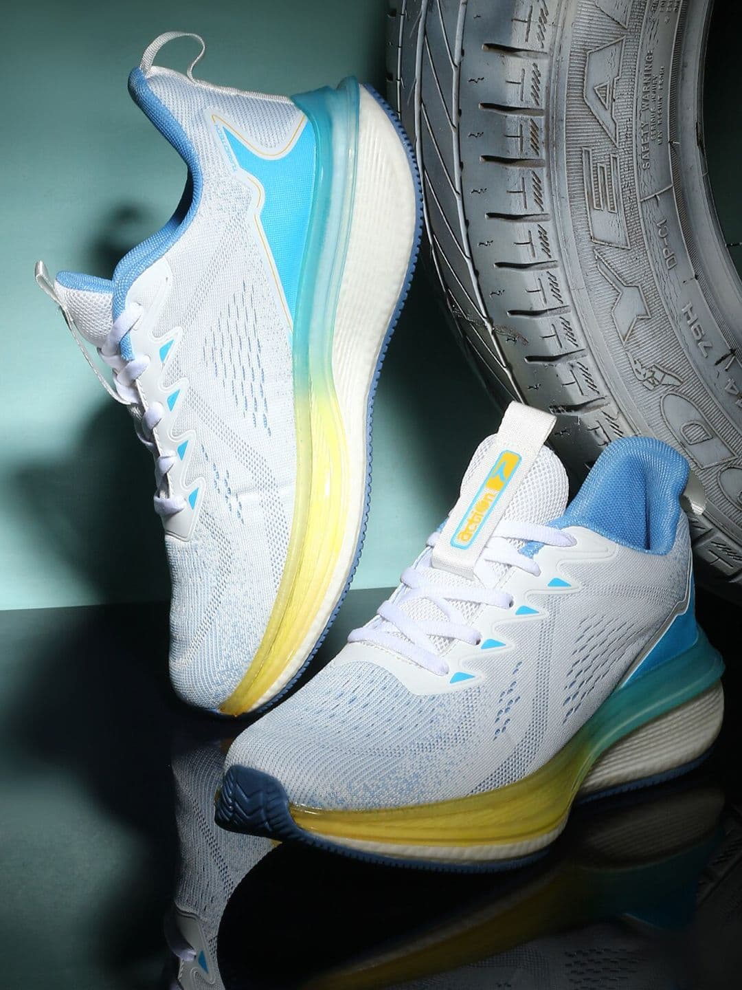 Action Men TURBO Lightweight Mesh Running Shoes - view 1