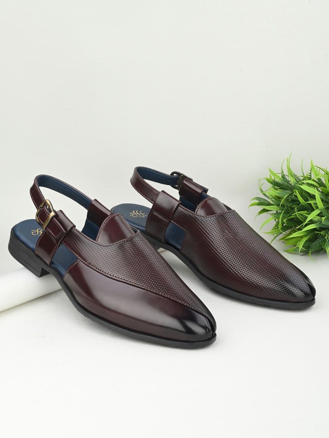 House of Pataudi Textured Shoe-Style Sandals - view 1