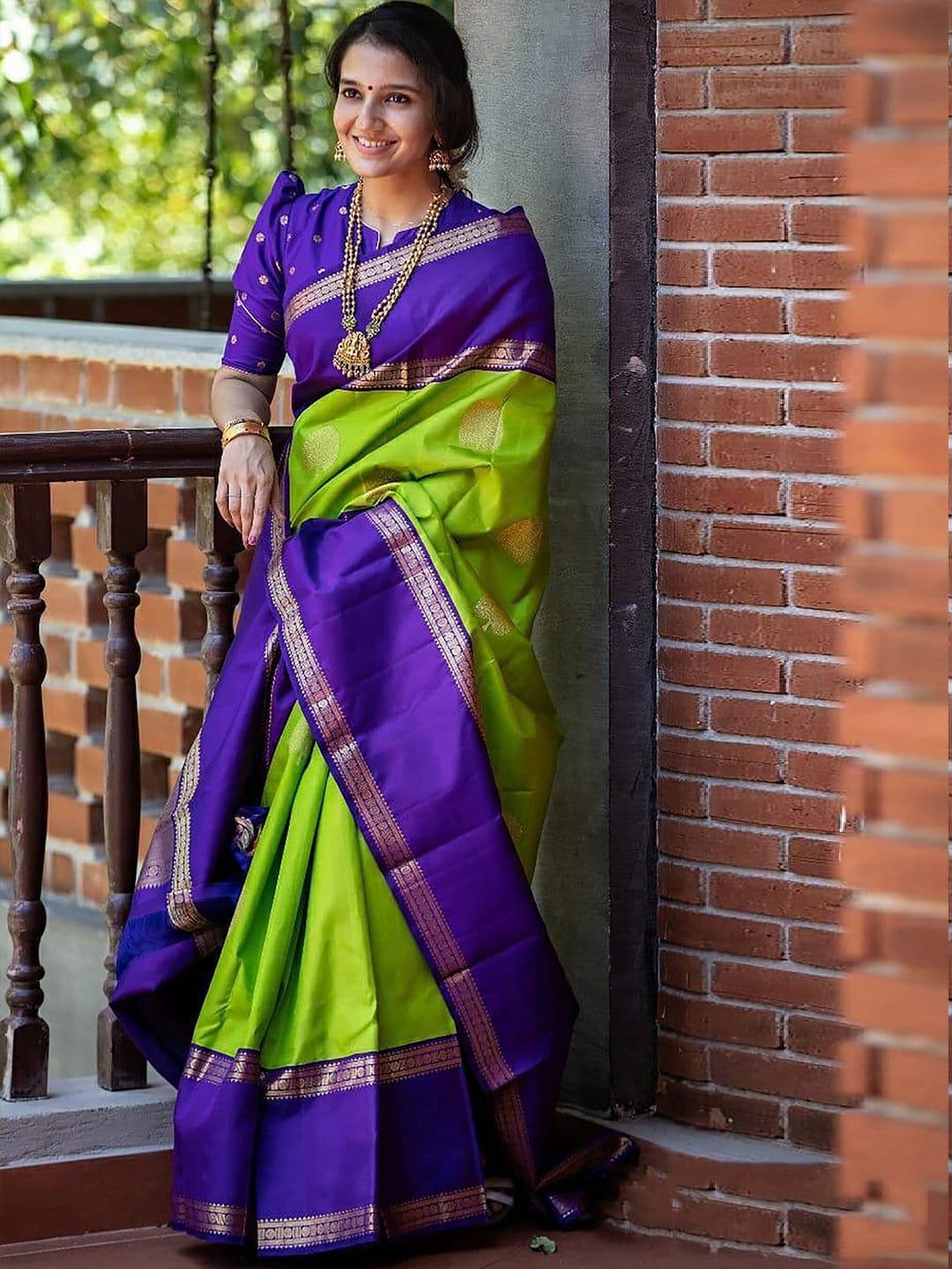 KALINI Ethnic Motifs Woven Design Zari Banarasi Saree - view 1