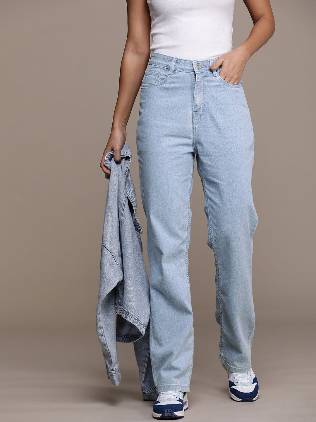 The Roadster Life Co. Women Tapered Fit Light Fade Stretchable Jeans - view 1