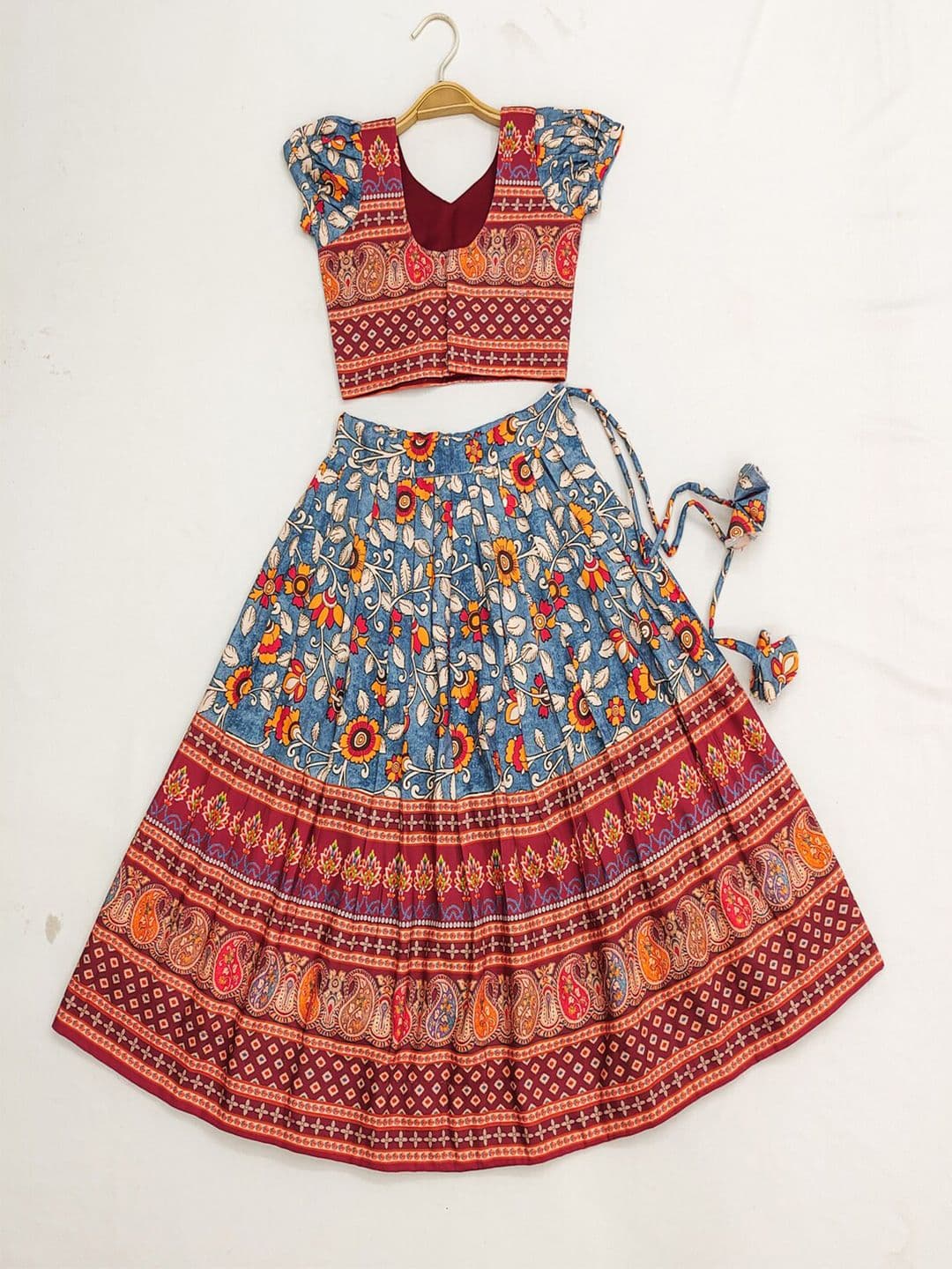 BAESD Girls Printed V-Neck Puffed Sleeves Ready to Wear Lehenga & Blouse - view 1