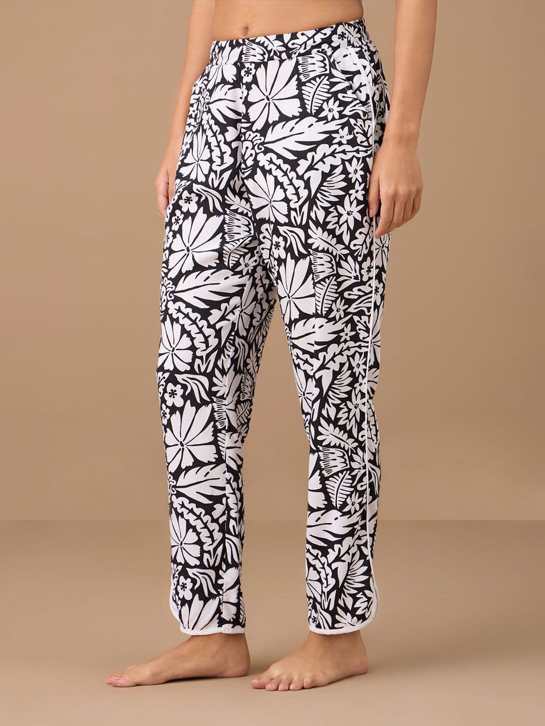 Nykd Women Printed Relaxed Fit Lounge Pants - view 1
