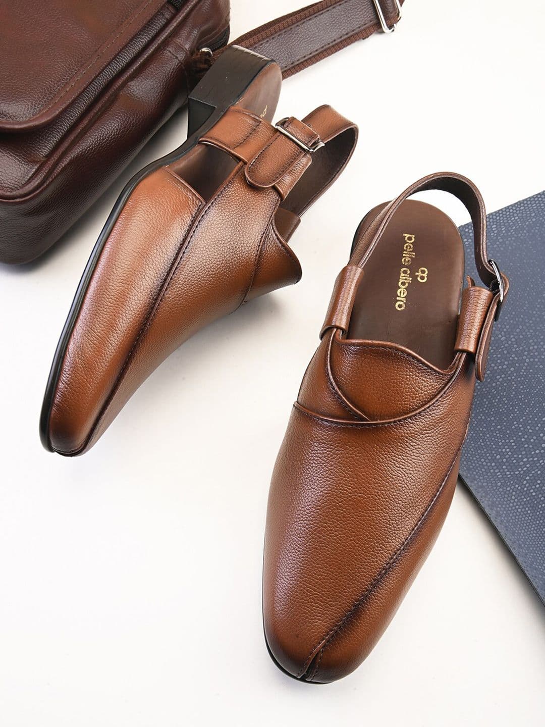 pelle albero Men Textured Leather Shoe-Style Sandals - view 1