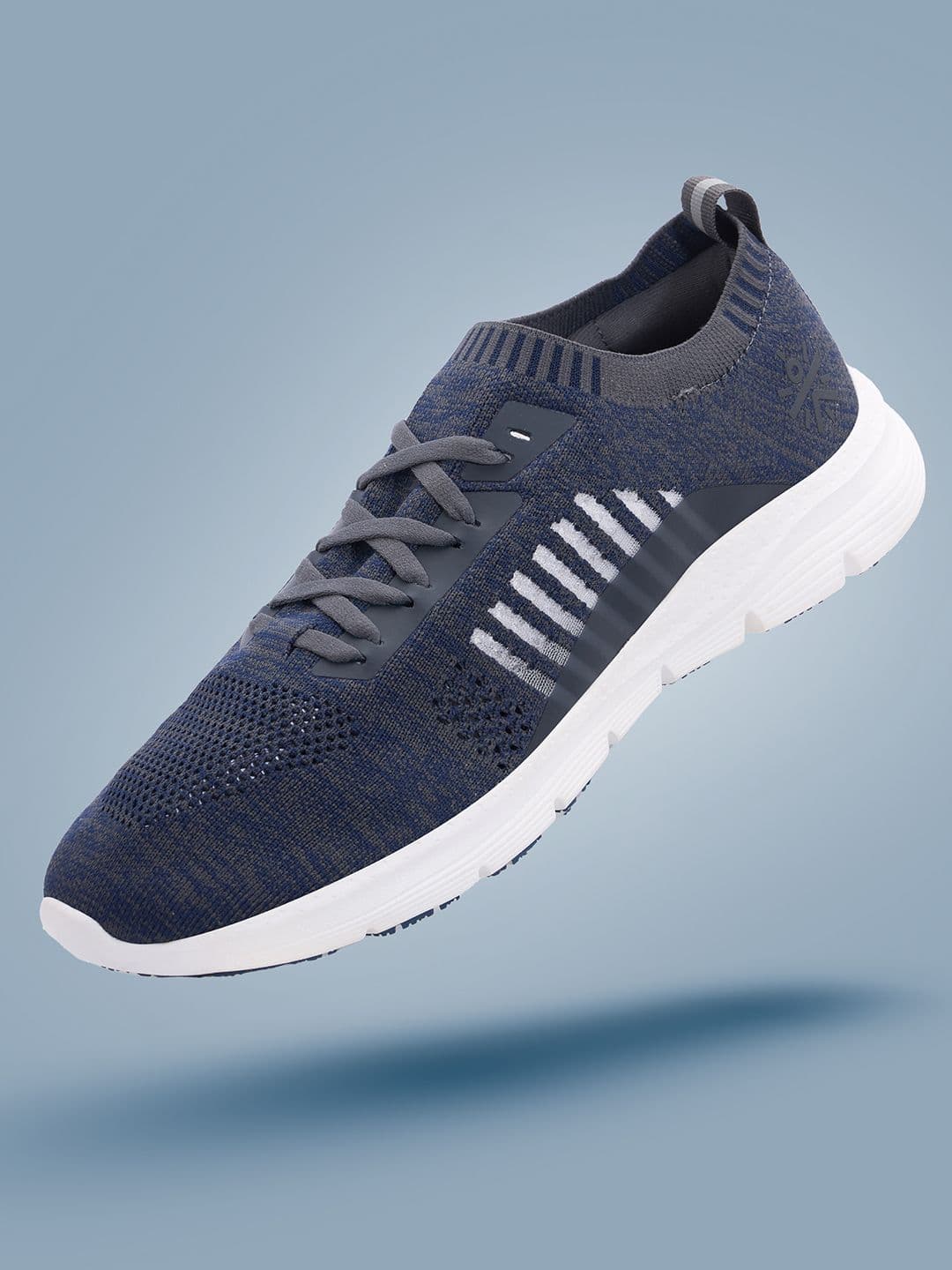 CULT Men Versa Vita Running Shoes - view 1