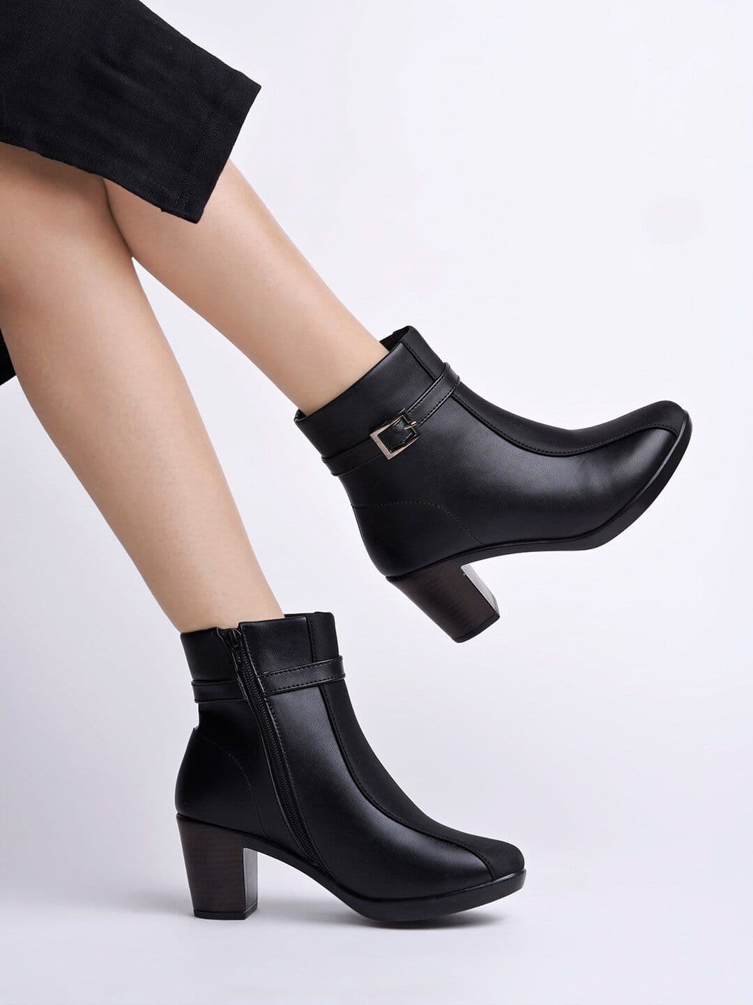 Shoetopia Women Buckle Detail Block Heeled Boots - view 1