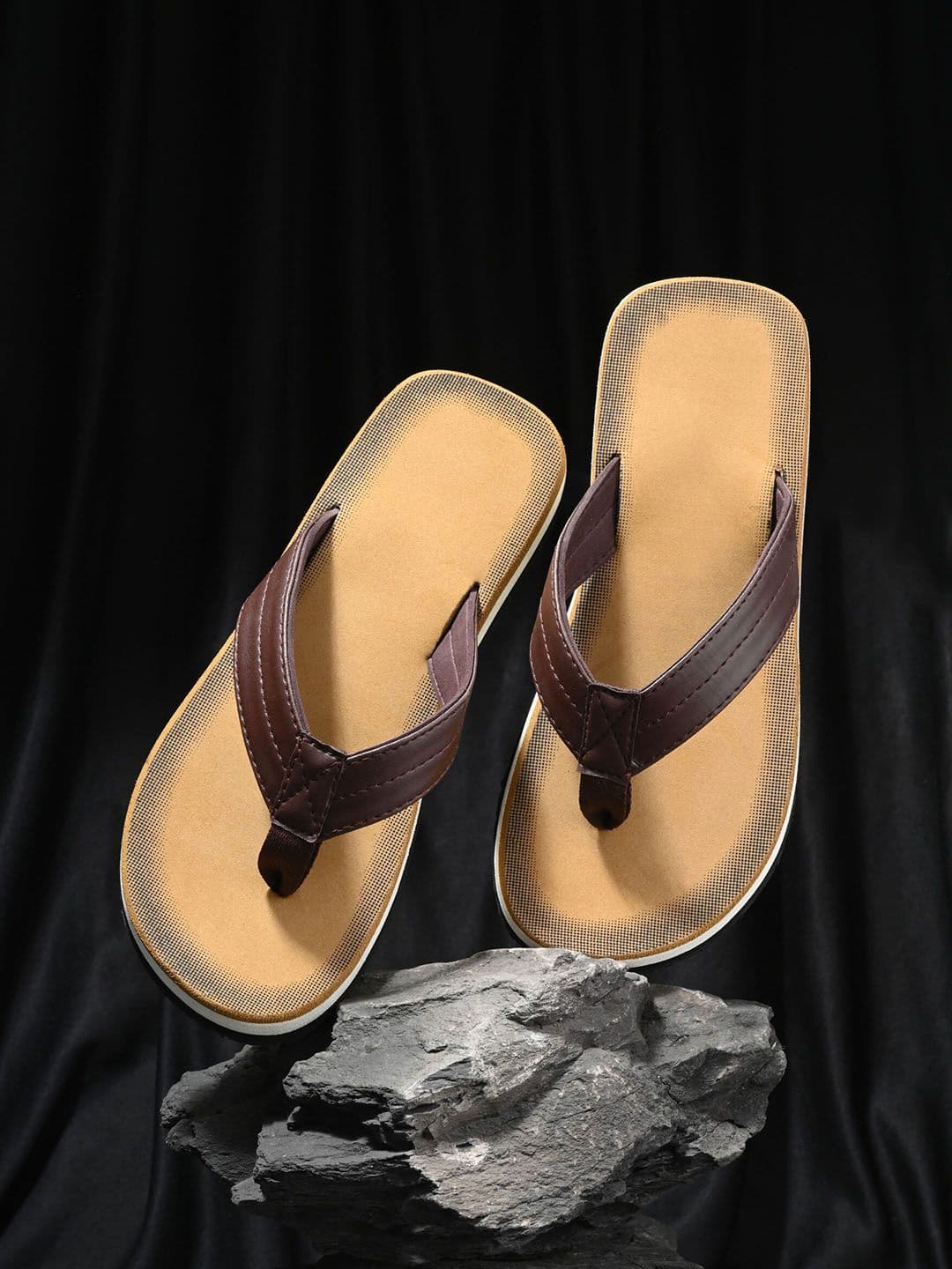 The Roadster Lifestyle Co. Men Room Slipper Flip Flops - view 1