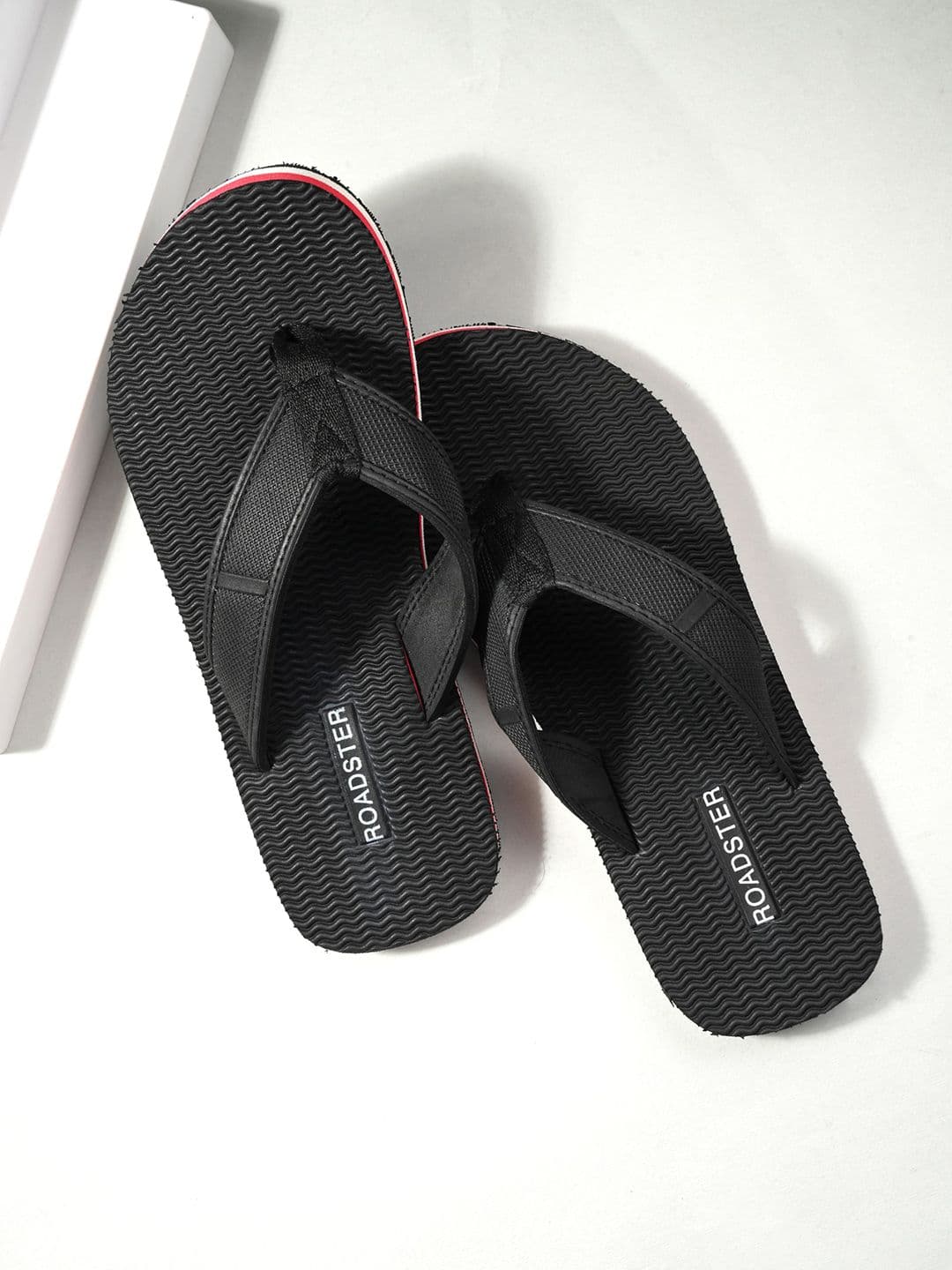 The Roadster Lifestyle Co. Men Textured Thong Flip Flops - view 1