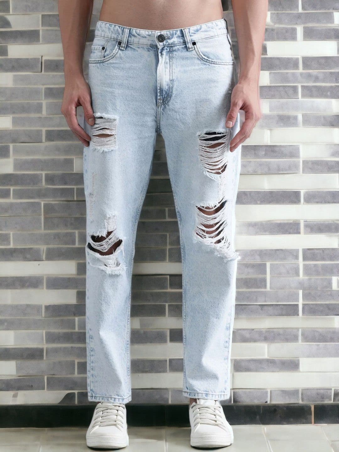 Bene Kleed Men Pure Cotton Relaxed Fit Highly Distressed Heavy Fade Jeans - view 1