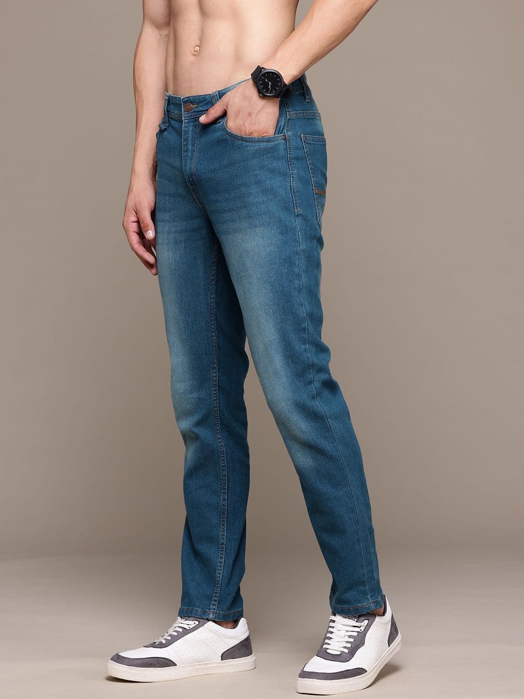The Roadster Lifestyle Co. Men Slim Fit Light Fade Stretchable Jeans - view 1