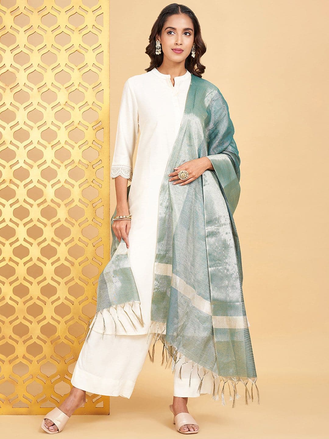 RANGMANCH BY PANTALOONS Tasselled Border Dupatta - view 1