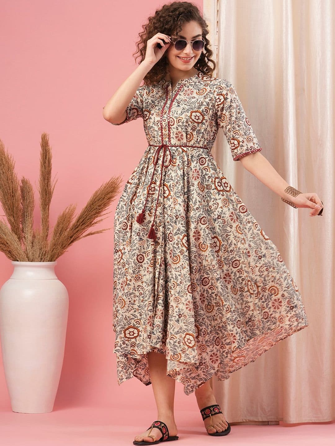 Globus Allover Floral Print Asymmetric Hem Waist Tie-Up Tassel Detail Fusion Midi Dress - view 1