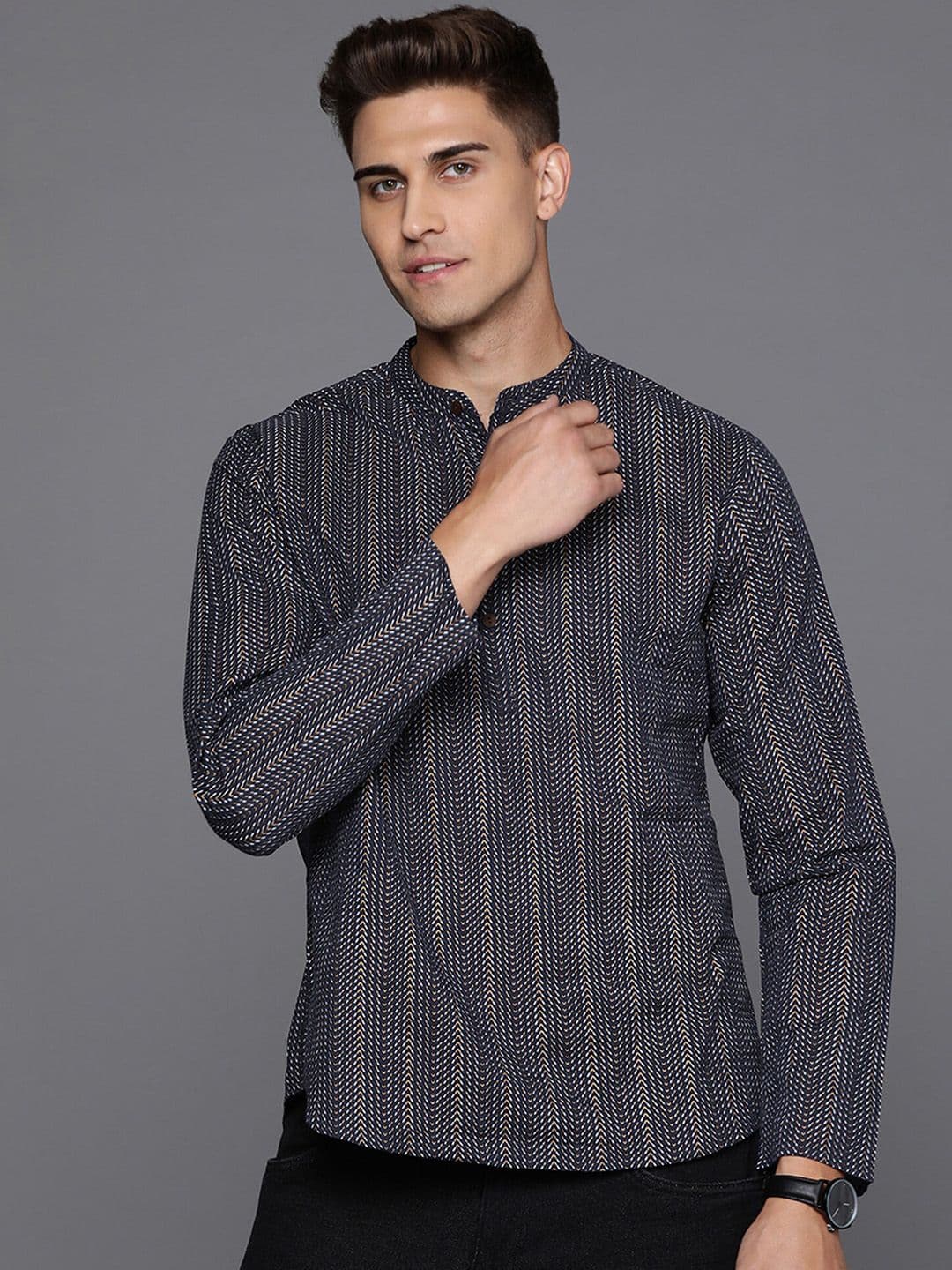 Indo Era Herringbone Printed Band Collar Regular Cotton Straight Kurta - view 1