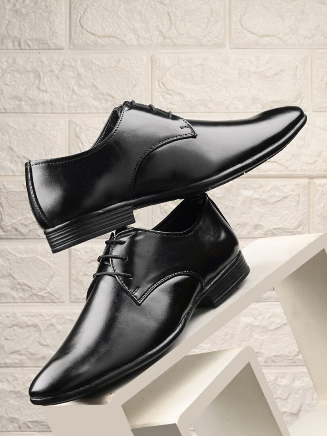 HERE&NOW Men Formal Comfort-fit Derby Shoes - view 1