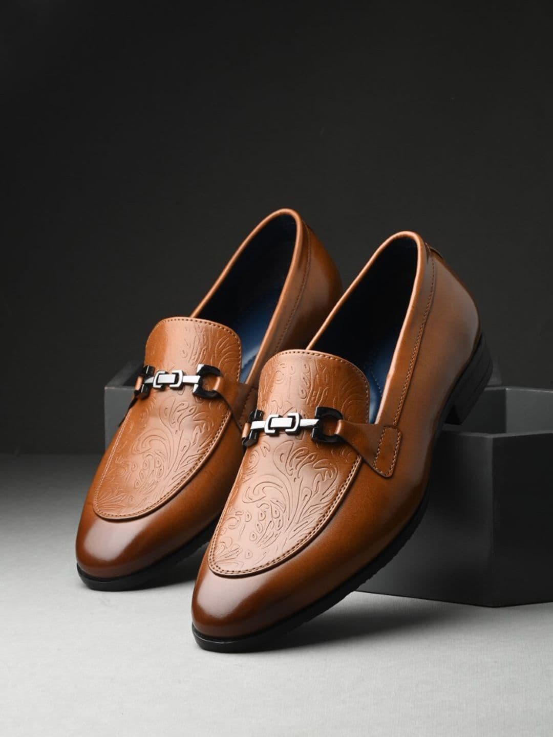 House of Pataudi Men Textured Slip-On Formal Horsebit Loafers - view 1