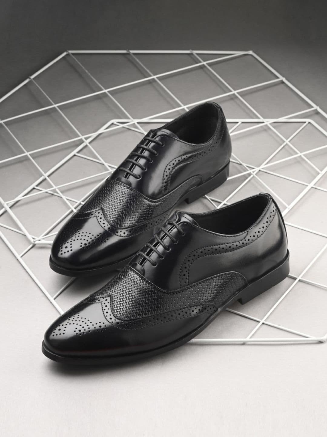 House of Pataudi Men Textured Formal Oxford Shoes - view 1