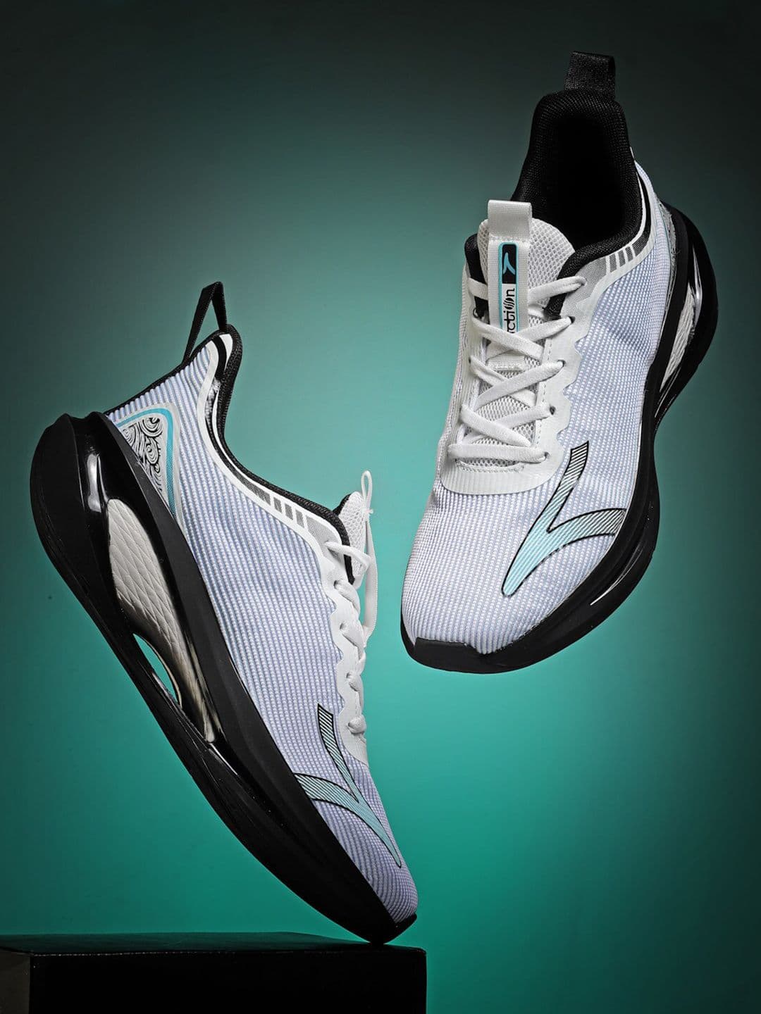 Action Men Lightweight Running Shoes - view 1