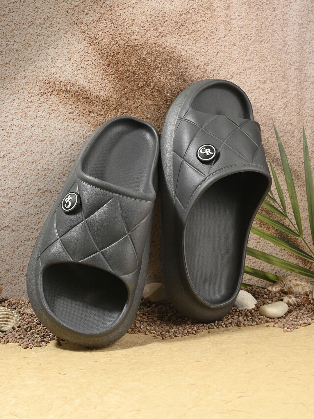 CARLO ROMANO Men Textured Sliders - view 1