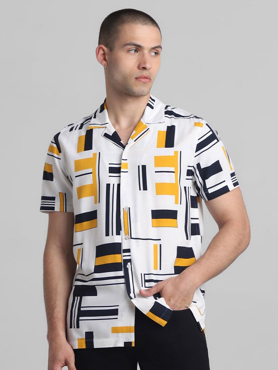 Jack & Jones Regular Fit Short Sleeves Opaque Printed Casual Shirt - view 1