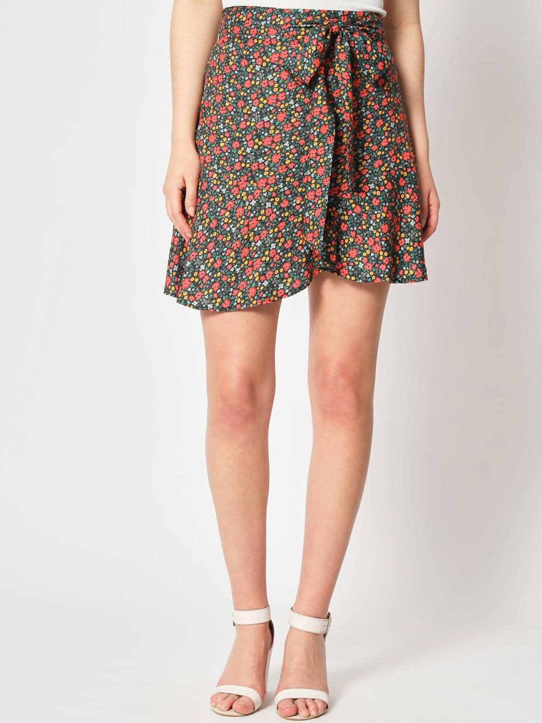 Zastraa Women Black Floral Print A-Line Skirt - view 1