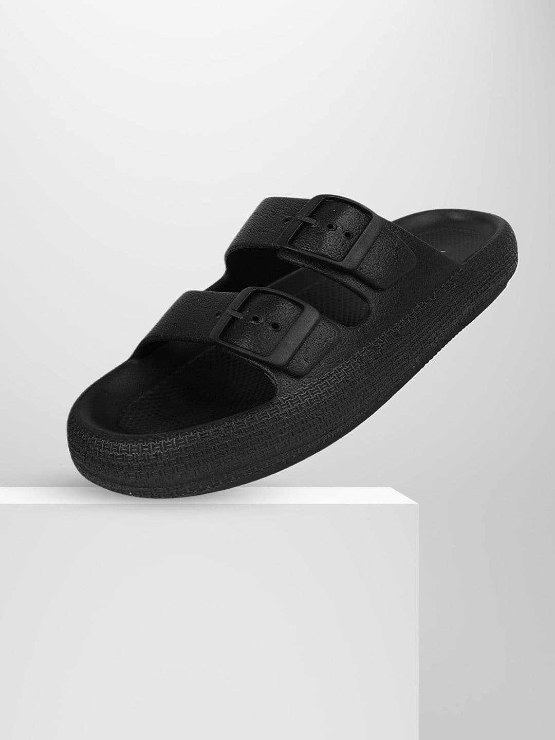 TRV Men Buckle Detailed Slip On Flip Flops - view 1