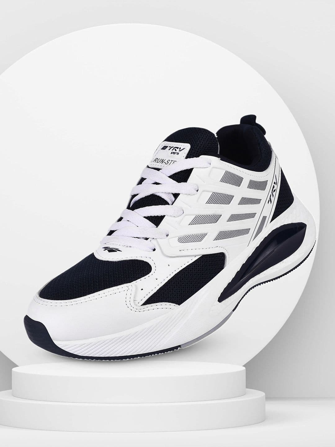 TRV Men Walking Shoes - view 1