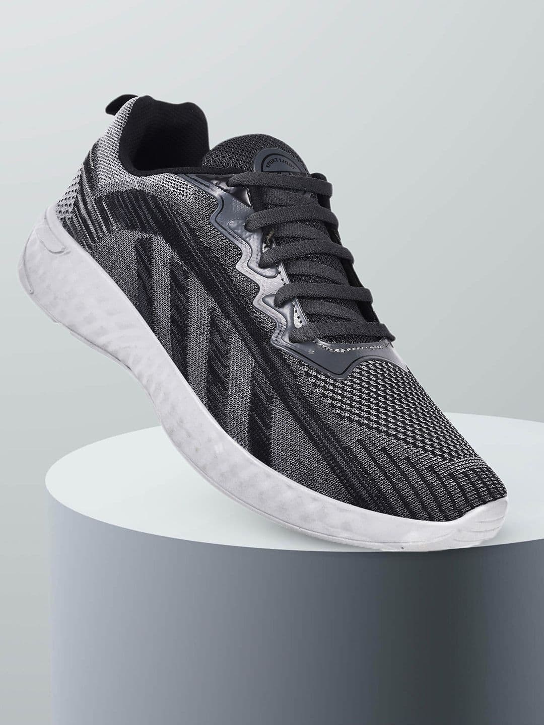 TRV Men Round Toe Mesh Lace-Ups Walking Shoes - view 1