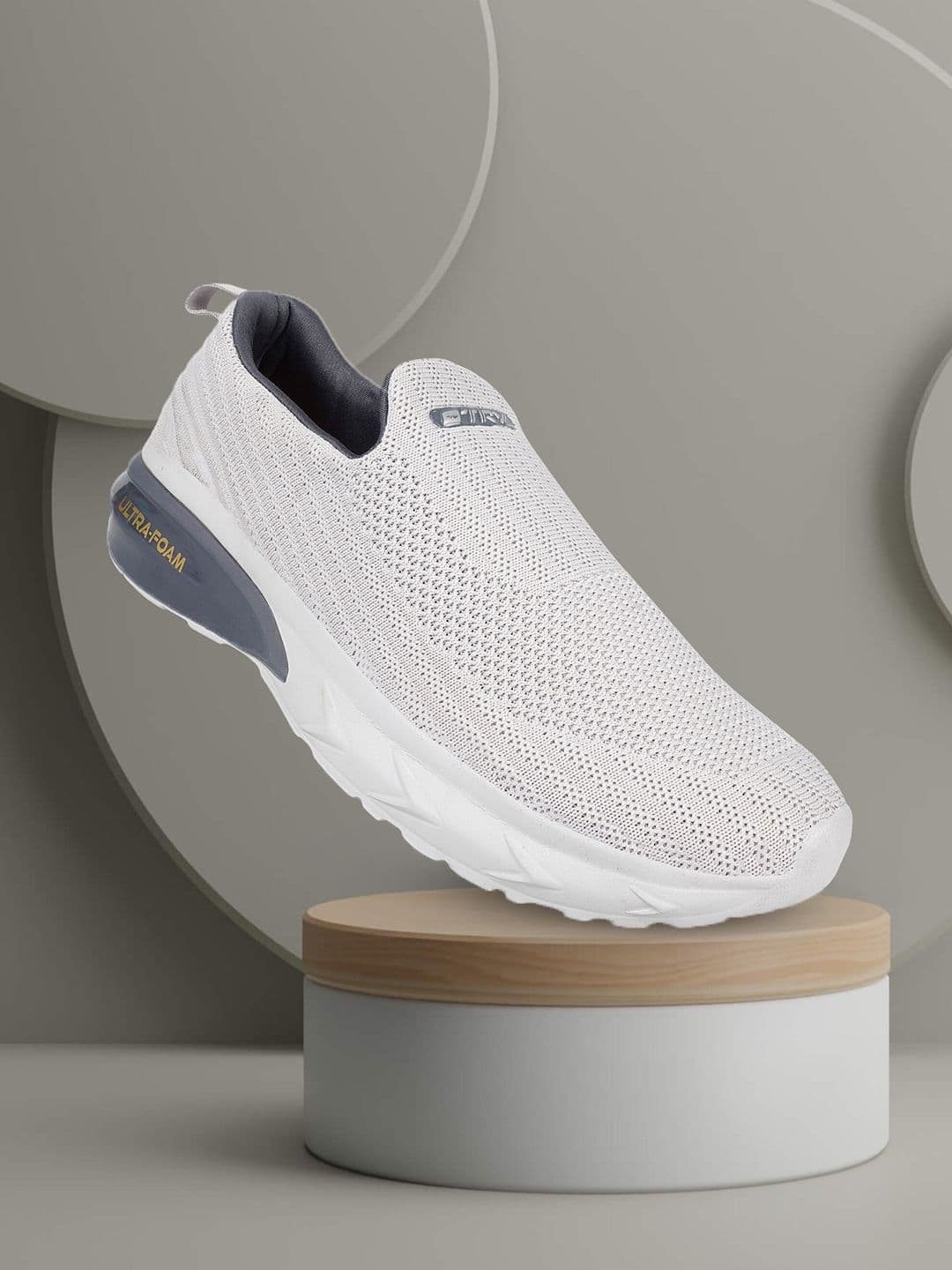 TRV Men Round Toe Mesh Slip-On Walking Shoes - view 1