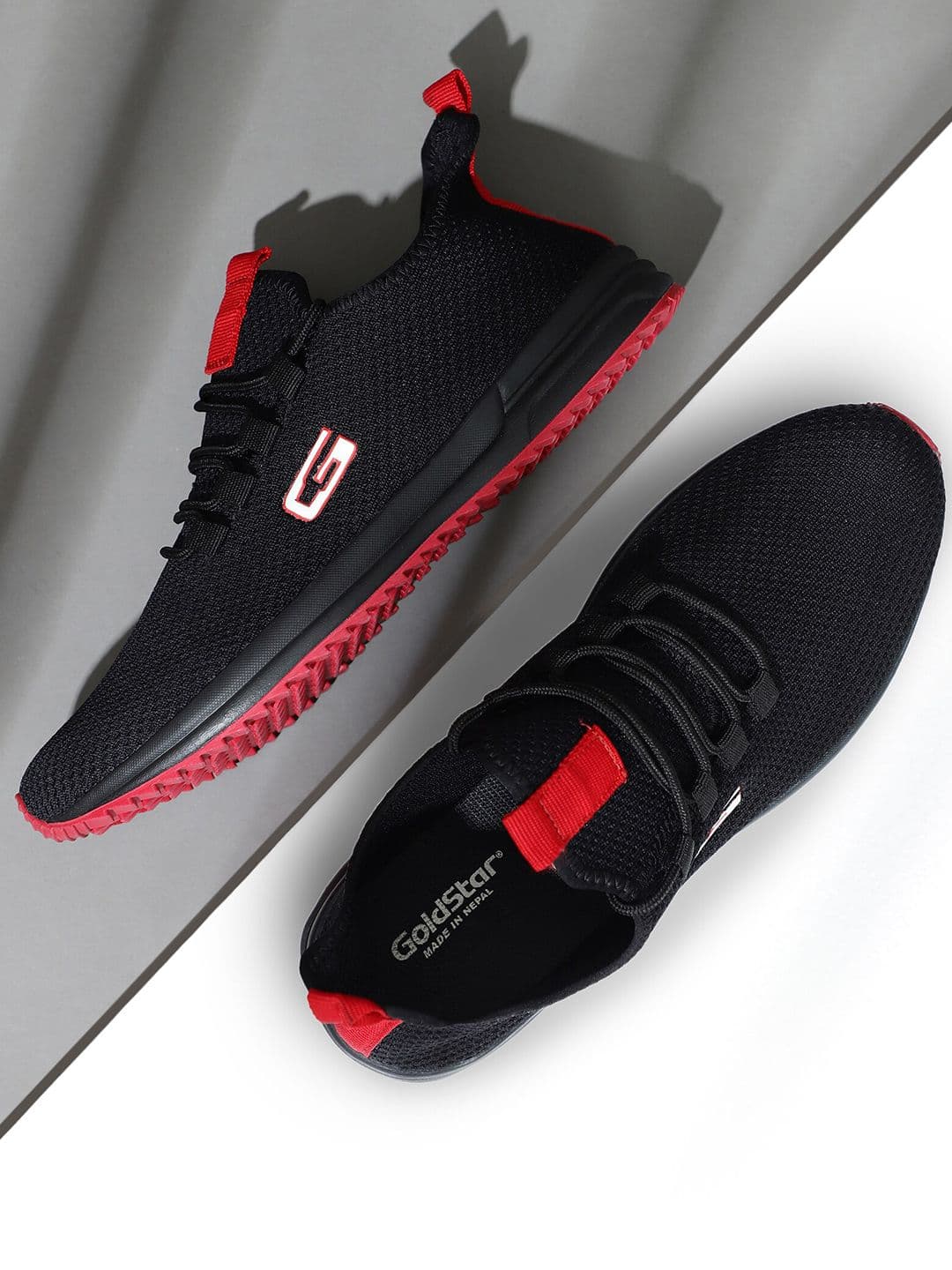 Goldstar Men Textured Lightweight Walking Shoes - view 1