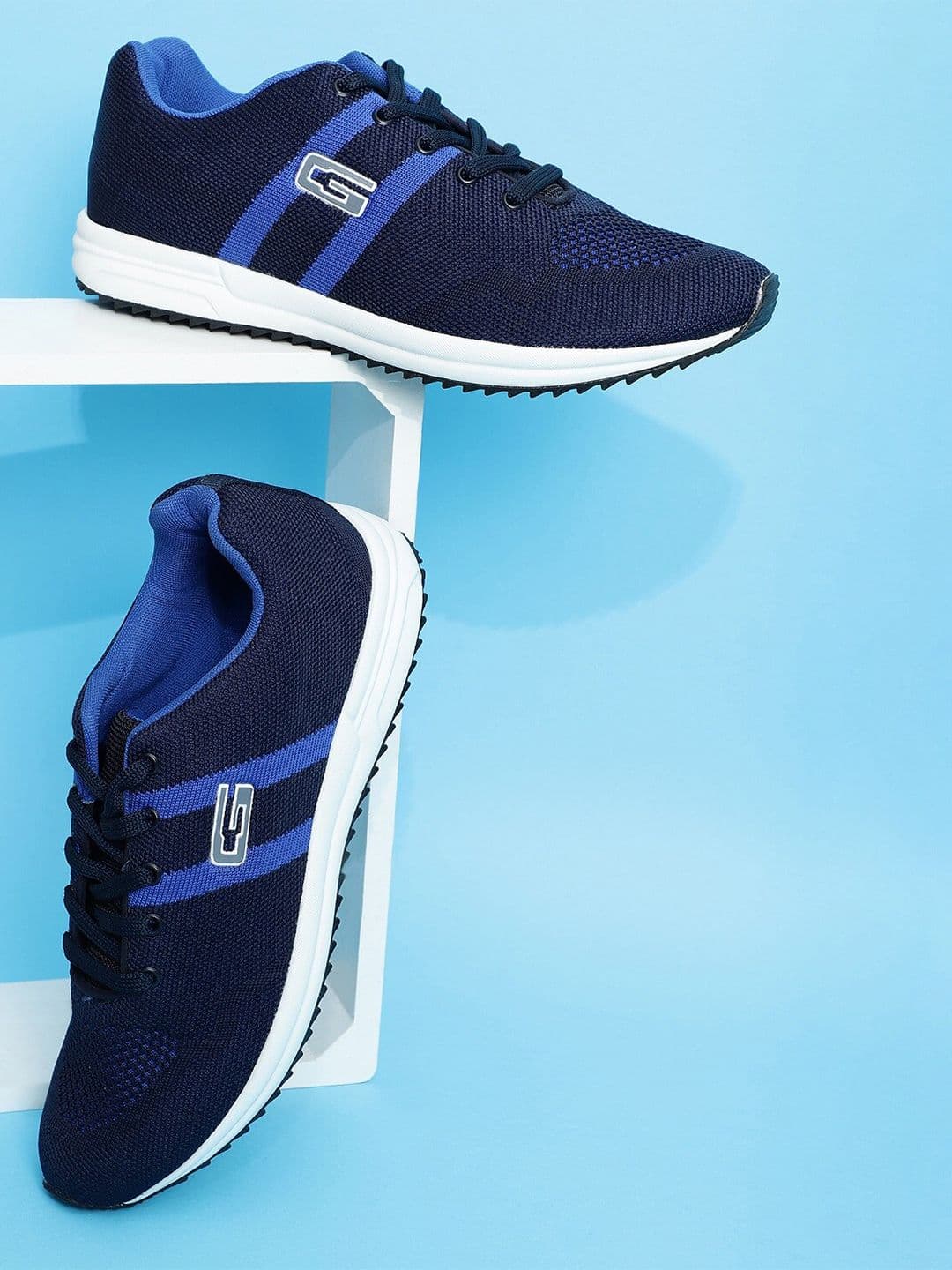 Goldstar Men Textured Lace-Up Walking Shoes - view 1