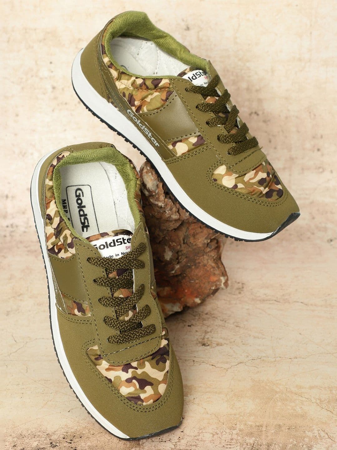 Goldstar Men Printed Lace-Up Walking Shoes - view 1