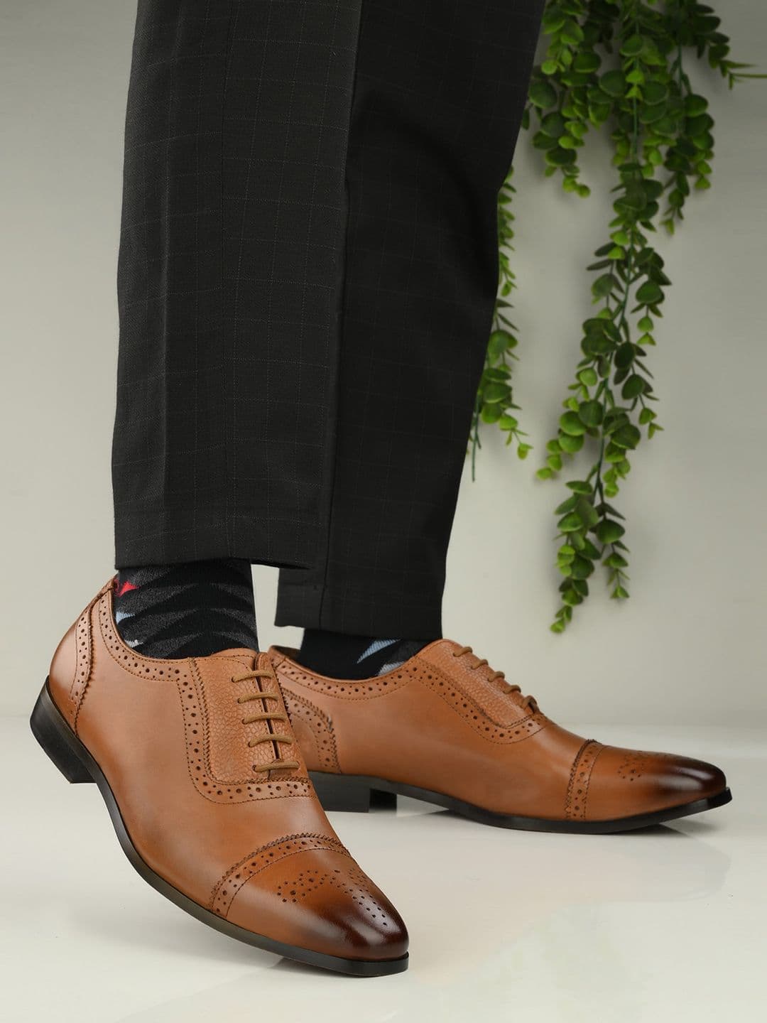 House of Pataudi Men Patterned Leather Formal Brogues - view 1