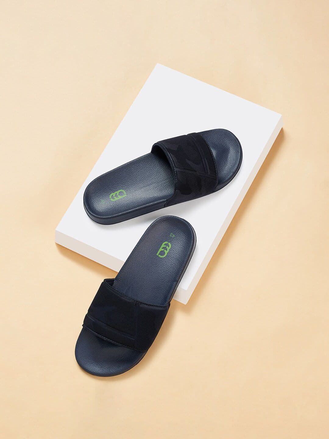 Ajile by Pantaloons Men Printed Sliders - view 1