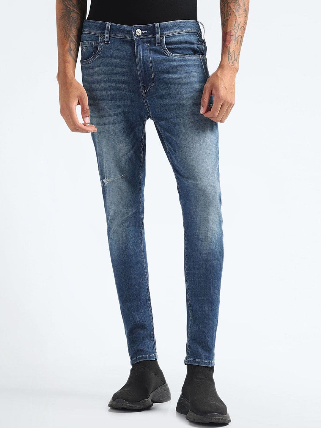 Flying Machine Men Mid Rise Skinny Fit Heavy Fade Stretchable Jeans - view 1