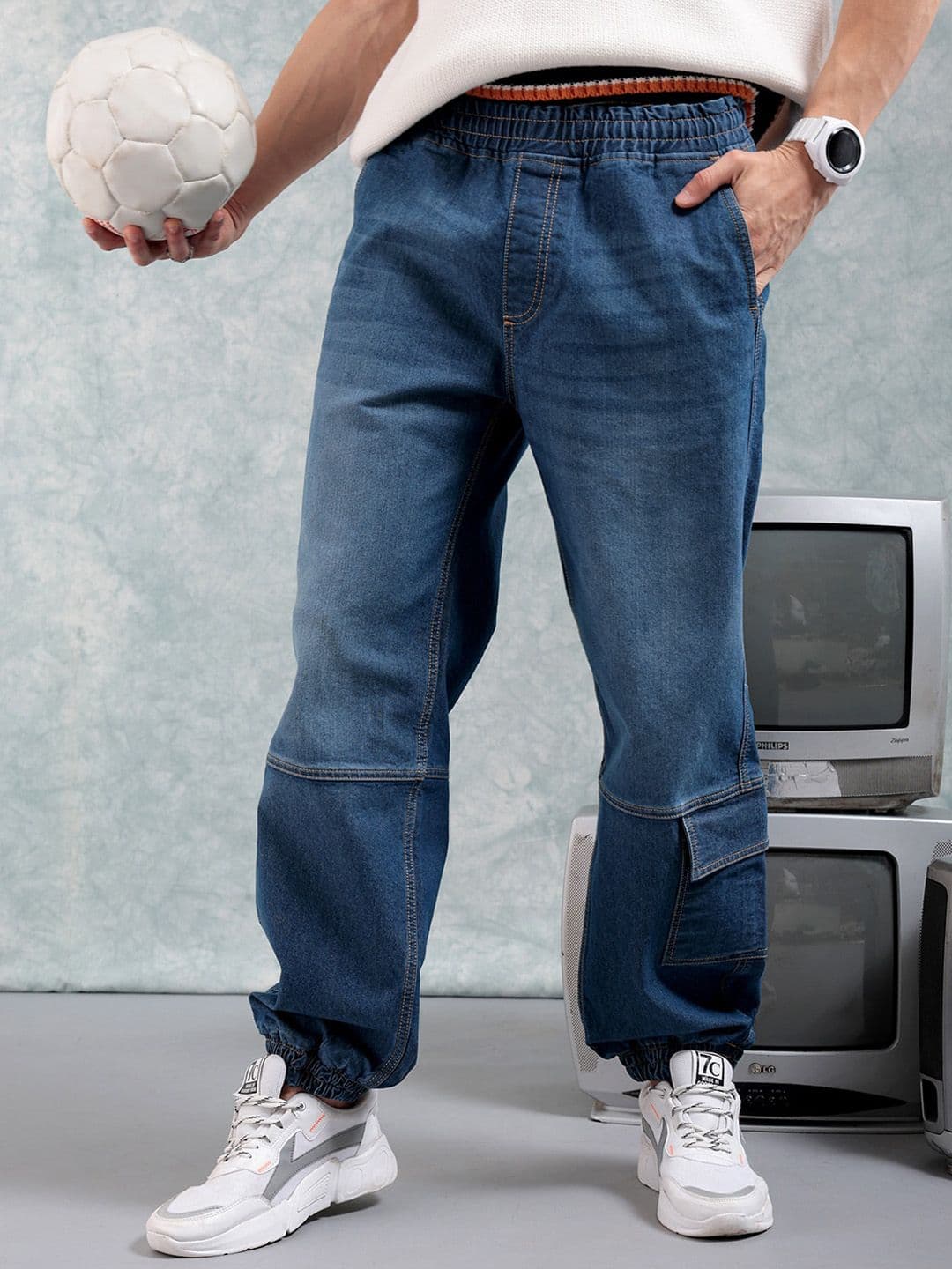The Indian Garage Co Men Loose Fit Light Fade Cargo Jogger Jeans - view 1
