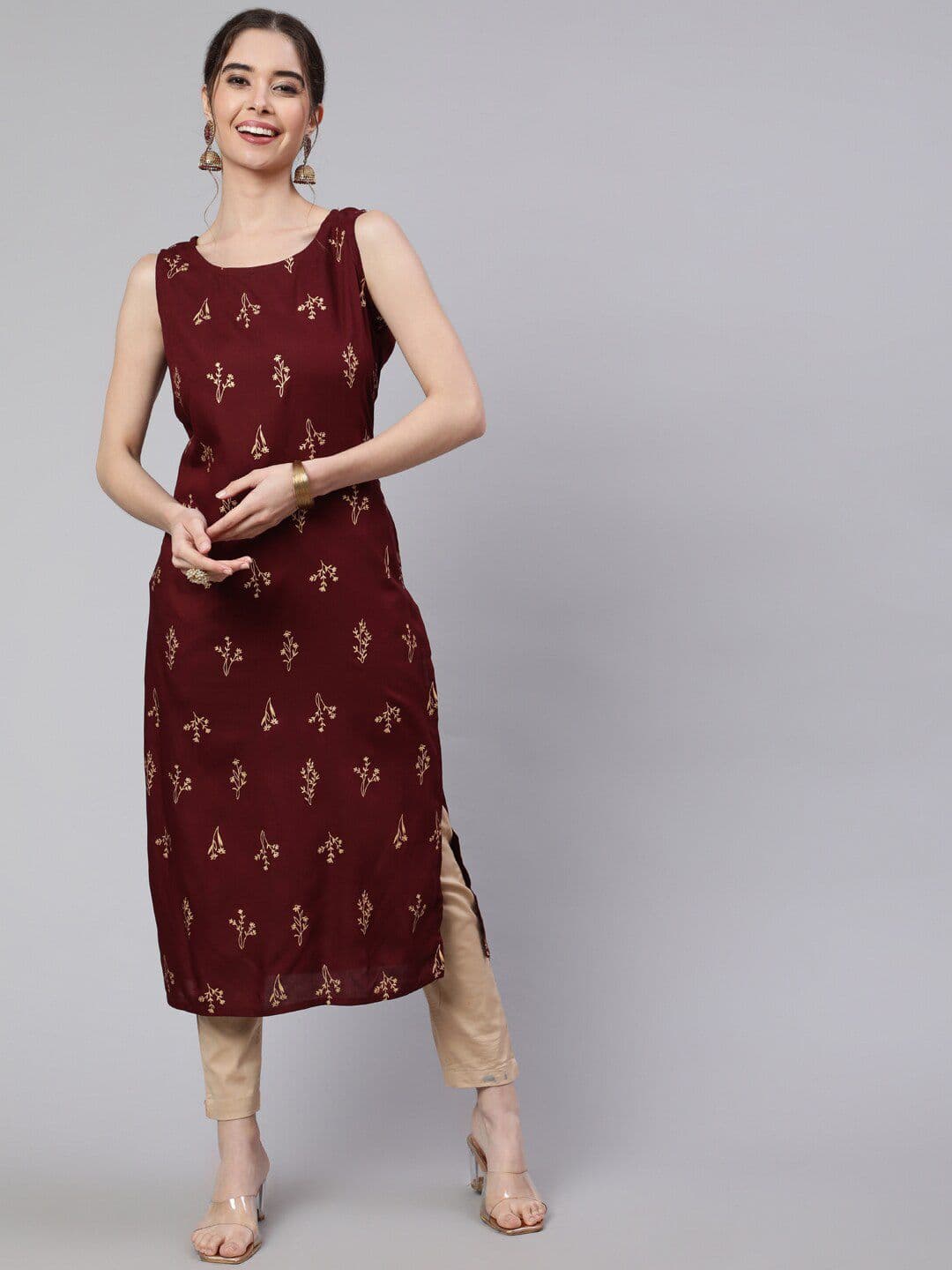 SAK JAIPUR Floral Printed Sleeveless Straight Kurta - view 1