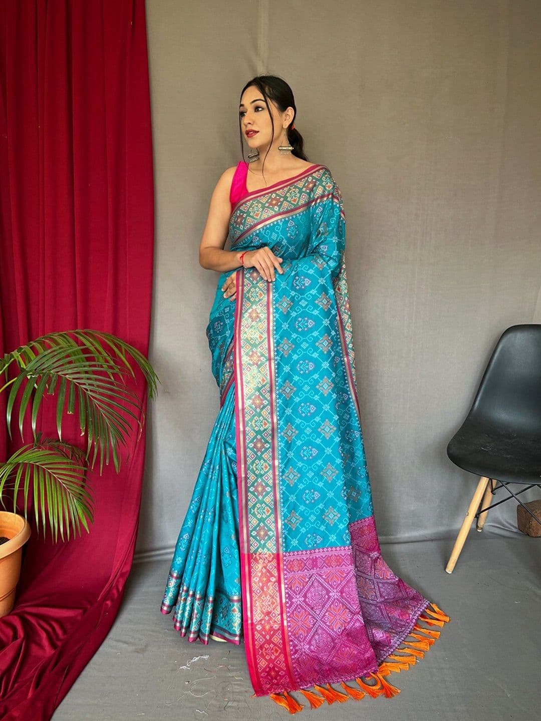 SGF11 Woven Design Heavy Zari Work Kanjeevaram Patola Silk Saree - view 1