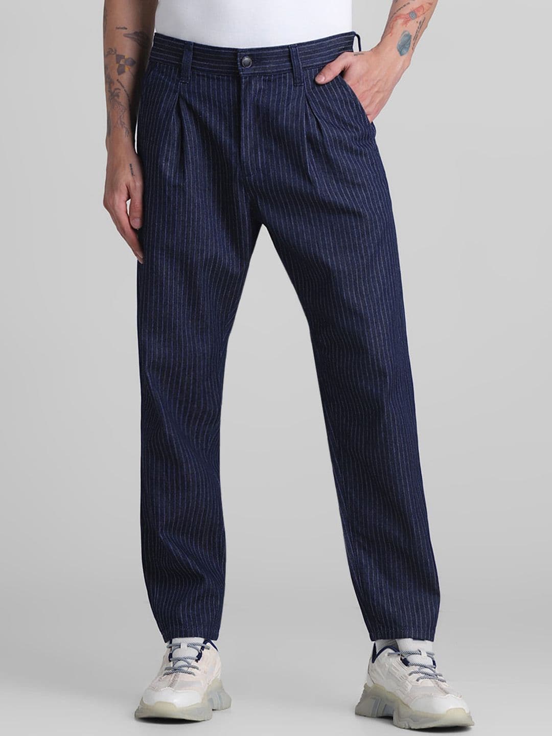 Jack & Jones Men Relaxed Fit Pure Cotton Jeans - view 1