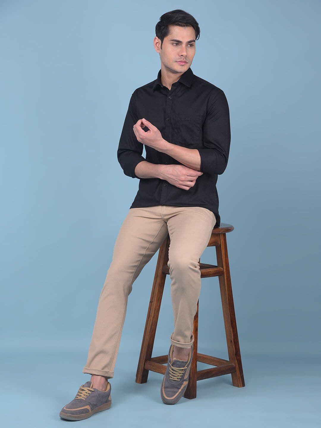 Crimsoune Club Classic Slim Fit Cotton Casual Shirt - view 1