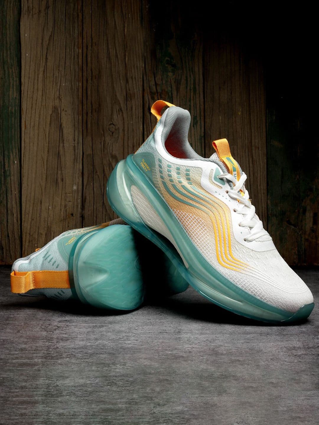 Action Men Mesh Lightweight Running Shoes - view 1
